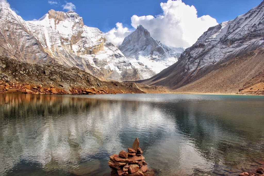 Kedar Tal lake OC in Uttarakhand at the Base of Mt Thalaysagar 5184 3456